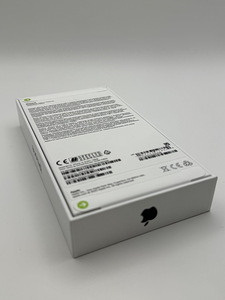 Новый iPhone 13 Green 128GB (3 фото из 3)