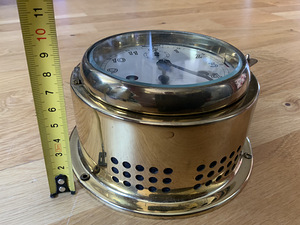 Merekell kellad löögiga (4 foto / 6)