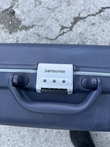 Чемодан Samsonite (4 фото из 8)