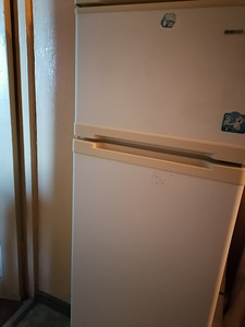 Beko холодильник (2 фото из 5)
