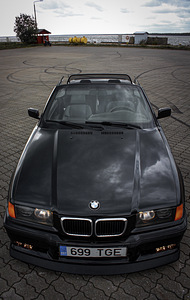 BMW 328i 2.8 142kw E36 (1 foto / 4)