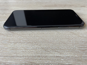 Apple iPhone X 256GB Space Gray Battery 100% (7 foto / 9)