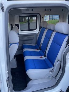 Volkswagen Caddy LIFE 1.9 77kw (11 foto / 12)