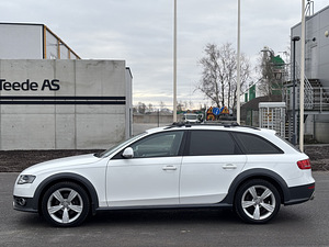 Audi A4 allroad 2.0 155kW (7 foto / 15)