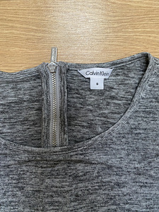 Новая блузка calvin klein размера S-M. (3 фото из 4)