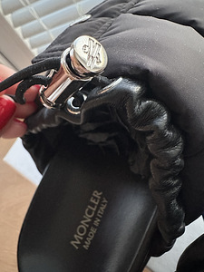 Обувь Moncler 38, оригинал. (7 фото из 10)
