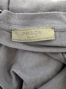 Футболка Prada L, оригинал. (4 фото из 7)