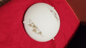 Laelamp või seinavalgusti