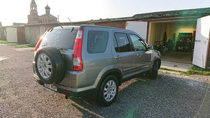 Honda CR-V (3 foto / 13)