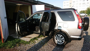 Honda CR-V (7 foto / 13)