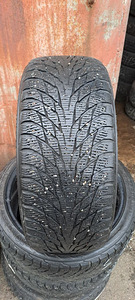 TALVEREHVID NOKIAN 225 40 18 (1 foto / 2)