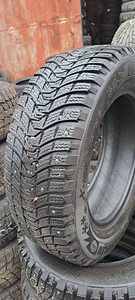 NAASTREHVID MICHELIN 195 65 15 (2 foto / 2)