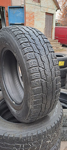 KAUBIKU TALVEREHVID NOKIAN 205 70 15c (1 foto / 2)