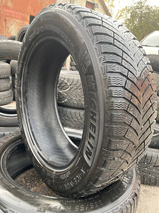 Naastrehvid 235 55 19, michelin x-ice north 4 suv, 6mm (1 foto / 2)