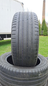 SUVEREHVID 235 50 R18 NOKIAN (1 foto / 2)