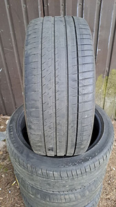 SUVEREHVID 255 40 R20 MICHELIN (1 foto / 2)