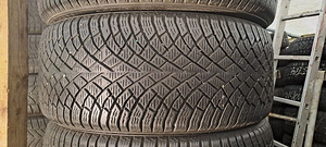 TALVEREHVID NOKIAN 245 40 R20 (4 foto / 6)