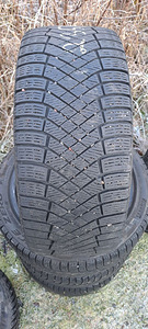 TALVEREHVID / M+S / PIRELLI / 235 45 R18 (4 foto / 4)