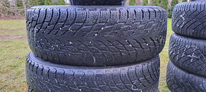 M+S SUVEREHVID NOKIAN 225 65 r17 (3 foto / 4)