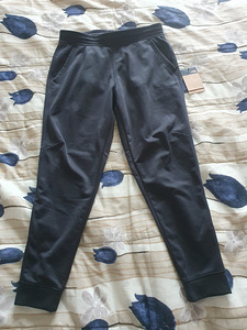 Uued meeste puksid The North Face M suurus (1 foto / 4)