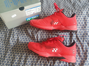 Uued tossud Yonex 42 (1 foto / 6)