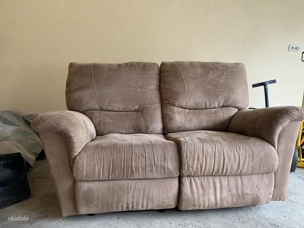 Двухместный диван (фото #1)