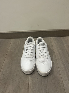 Повседневная обувь PUMA размер 39 (2 фото из 4)