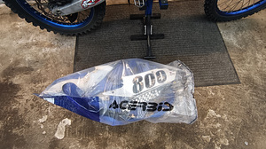 Yamaha yz450f 2018.a (3 фото из 3)