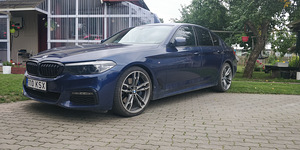 BMW 530 (2 foto / 11)
