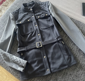 Armani Exchange jakk suurus XS (1 foto / 3)