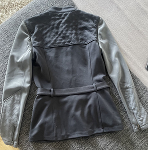 Armani Exchange jakk suurus XS (3 foto / 3)