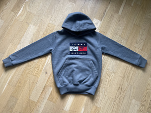 Одежда для мальчиков 8, 10 лет Guess, CK, TH (2 фото из 8)
