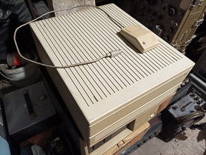 Apple Macintosh IIcx (4 foto / 7)