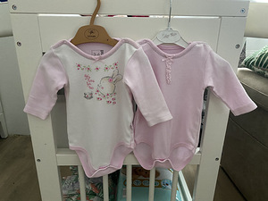 Beebi body 2tk 56-62cm (1 foto / 3)