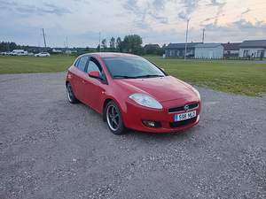 Fiat Bravo 1.9JTD (1 foto / 6)