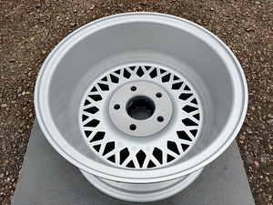 15" erilaiused Mahle-BBS veljed (10 foto / 10)