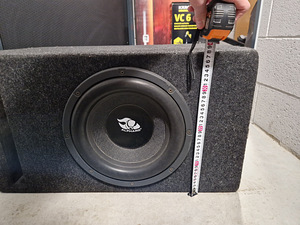Subwoofer Alphard + Bass Face võimendi (4 foto / 8)