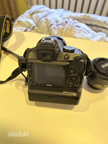 Nikon D3300, 18-105 мм + 35 мм объективы (фото #3)