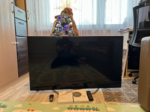 LG 49UB850V (1 foto / 2)