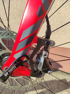 BMC CROSS MASHINE CX01 (5 foto / 5)