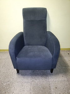 Uus (renoveeritud)sametine tugitool (3 foto / 5)