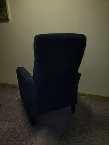 Uus (renoveeritud)sametine tugitool (5 foto / 5)