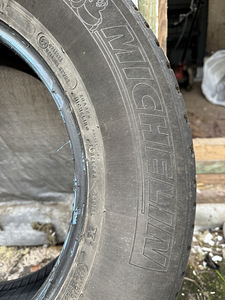Rehvid MICHELIN 235/65 R17 4tk (3 foto / 7)