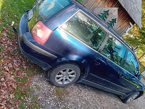 Passat b5.5 1.9 74kw (5 foto / 6)