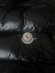 Moncler Tib suurus 1 / S (3 foto / 9)