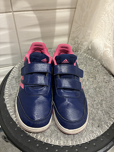 Adidas (1 foto / 5)