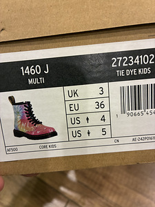 Dr. Martens (4 фото из 4)