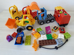 Lego duplo 1. цена за все 15 евро (2 фото из 3)