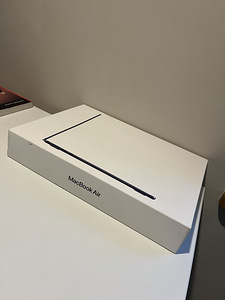 MacBook Air 13" (1 фото из 7)