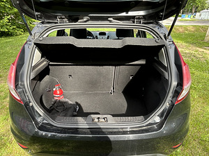 Ford Fiesta 1.2 (4 foto / 11)